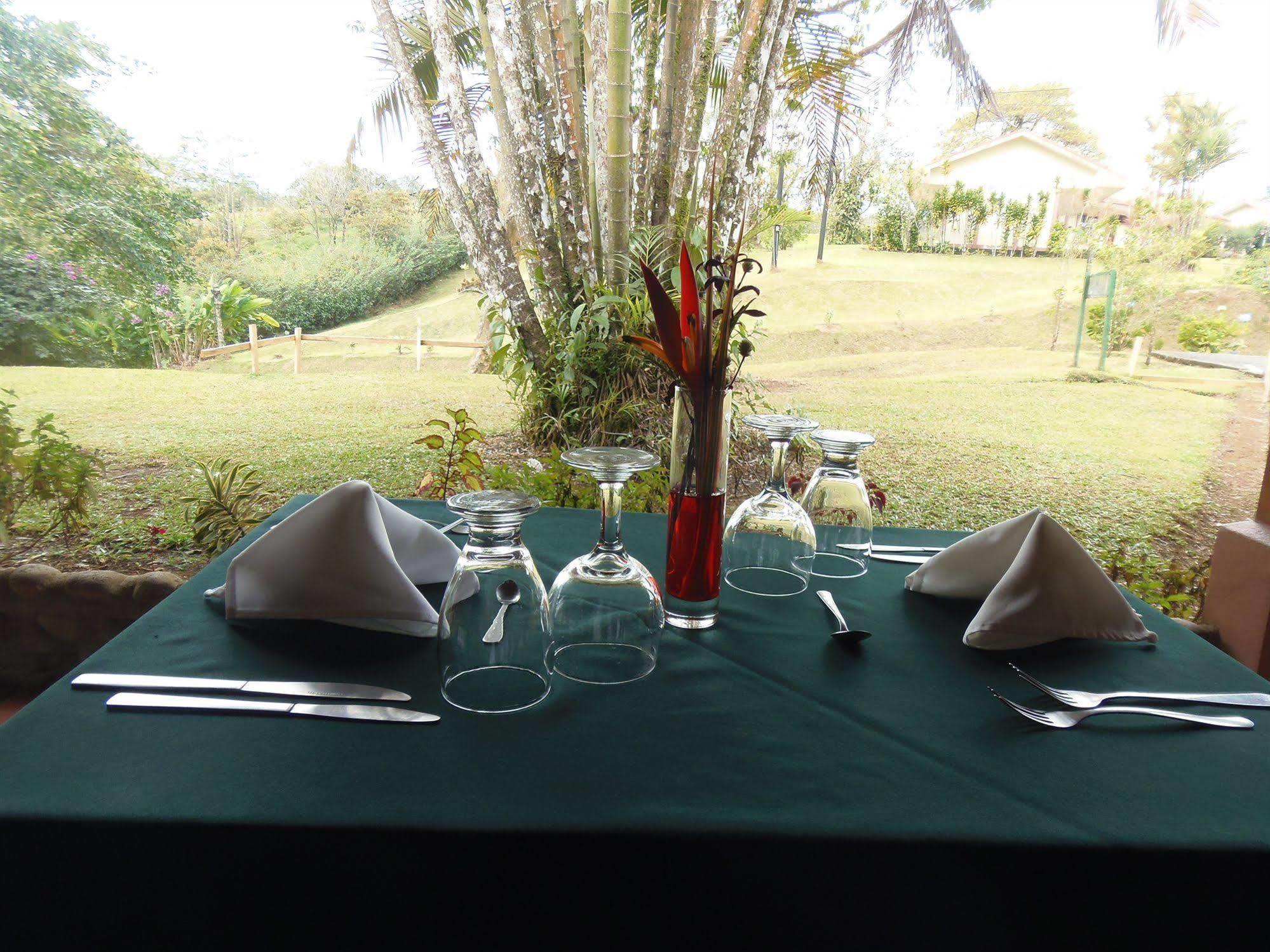 Termales Del Bosque & Hot Springs Hotel